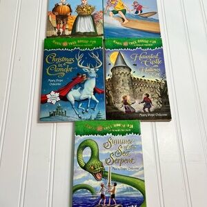 Scholastic Magic Tree House 5 Book Set Lot 27, 28, 29, 30, 31